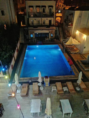 GTH GLORİA GÜMBET HOTEL